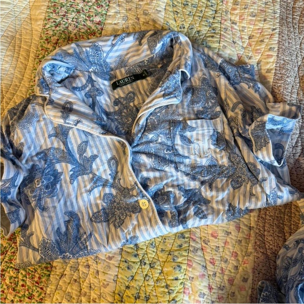 Lauren Ralph Lauren Blue Paisley Button-Up Top